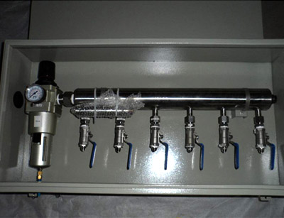 PFC型氣(qi)源分(fen)配器(qi)及GSA型(xing)氣源(yuan)淨化(hua)裝置(zhi)